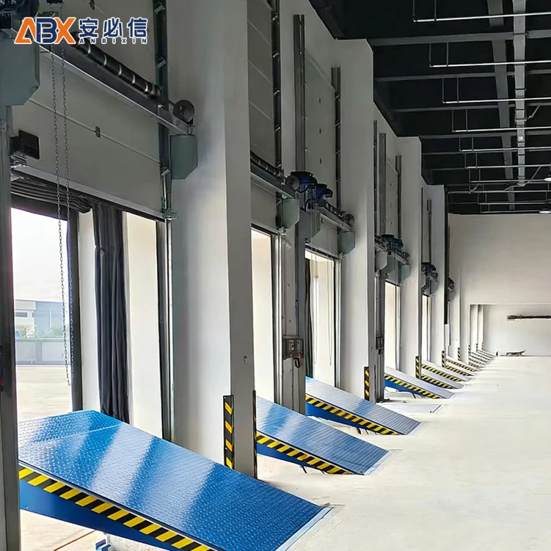三沙铝板滑升门